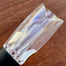Bico Aerador para garrafas de vinho Johnny Cooker, fabricado em acrílico translúcido em formato de tulipa, ideal para acelerar a oxigenação de vinhos jovens e encorpados.
